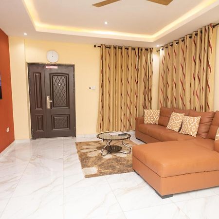 Kwashieman Washington Court Furnished Apartments المظهر الخارجي الصورة